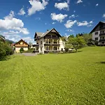 Lipa 2* Bled