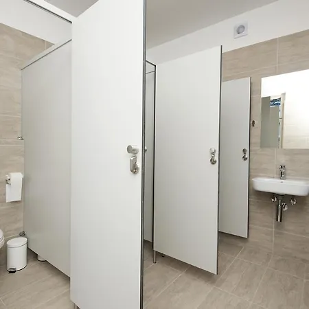Lipa Guest house 2*