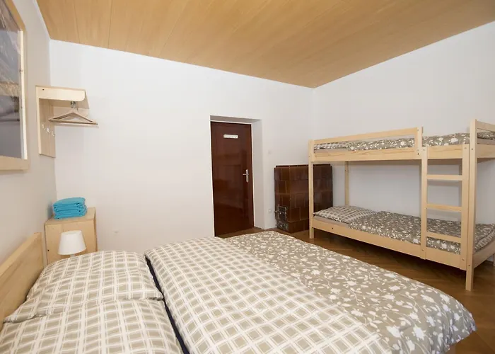 维拉利帕旅馆 2*